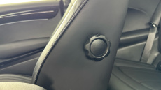 MINI Hatchback 1.5 Cooper Exclusive 3dr Auto Petrol Hatchback